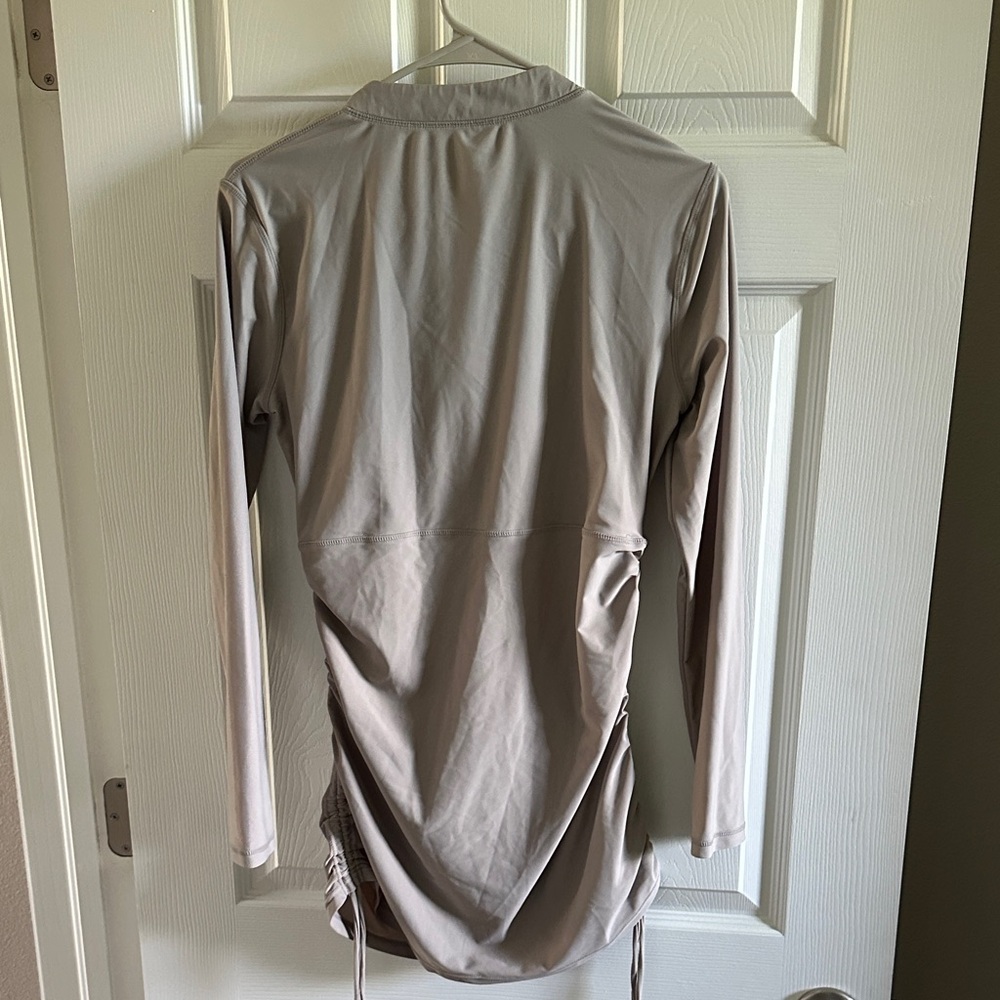 Cabana Life Embroidered Tunic Top M - Picture 2 of 5